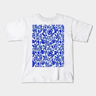 Blue and Navy Floral brush strokes pattern background Kids T-Shirt